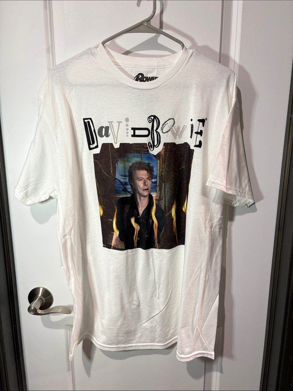 David Bowie Graphic Tee - White Men’s Shirt NWOT